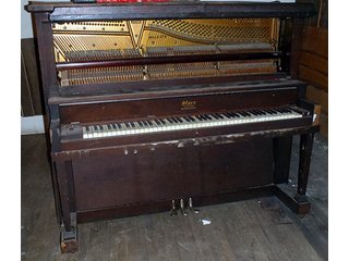 Property photo 122 - Total Liquidation Auction - Three Kings Restaurant